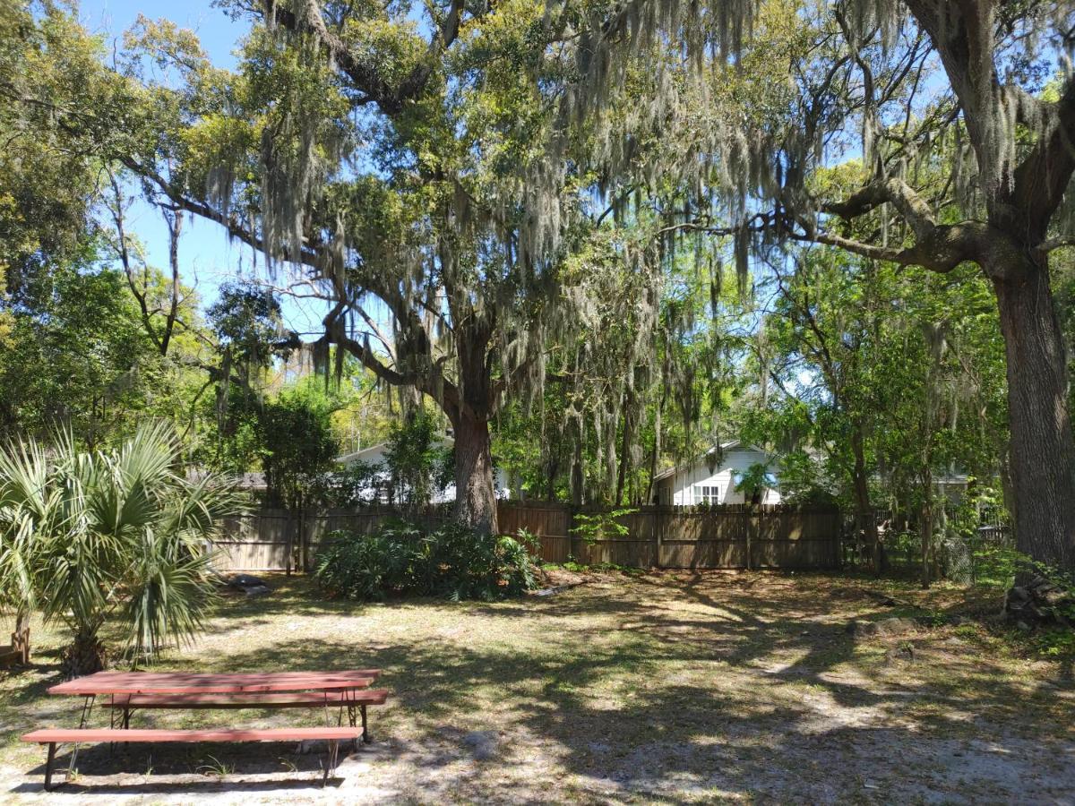 The Kind House Hosting, Low Monthly Rates, Traveling Nurses, Fletc, & Travelers! Brunswick Εξωτερικό φωτογραφία