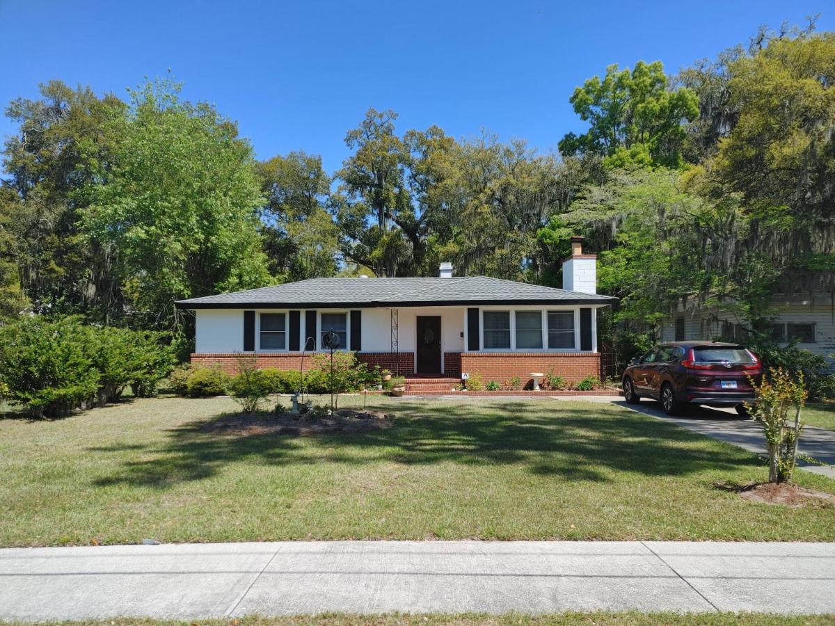 The Kind House Hosting, Low Monthly Rates, Traveling Nurses, Fletc, & Travelers! Brunswick Εξωτερικό φωτογραφία